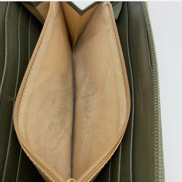 Bottega Veneta Intrecciato Leather Olive Green Zip Round Long Wallet W/Box - Picture 6 of 14